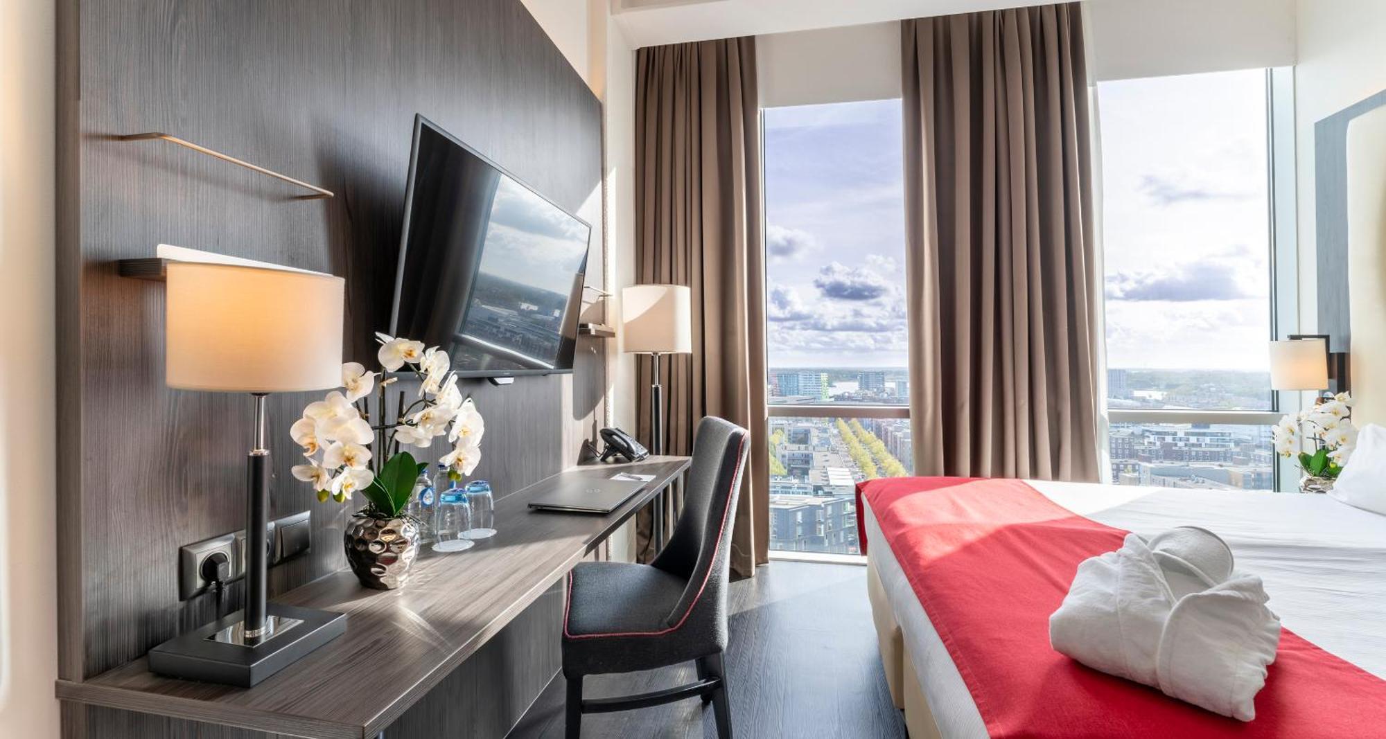 Plaza Premium Алмере Экстерьер фото
